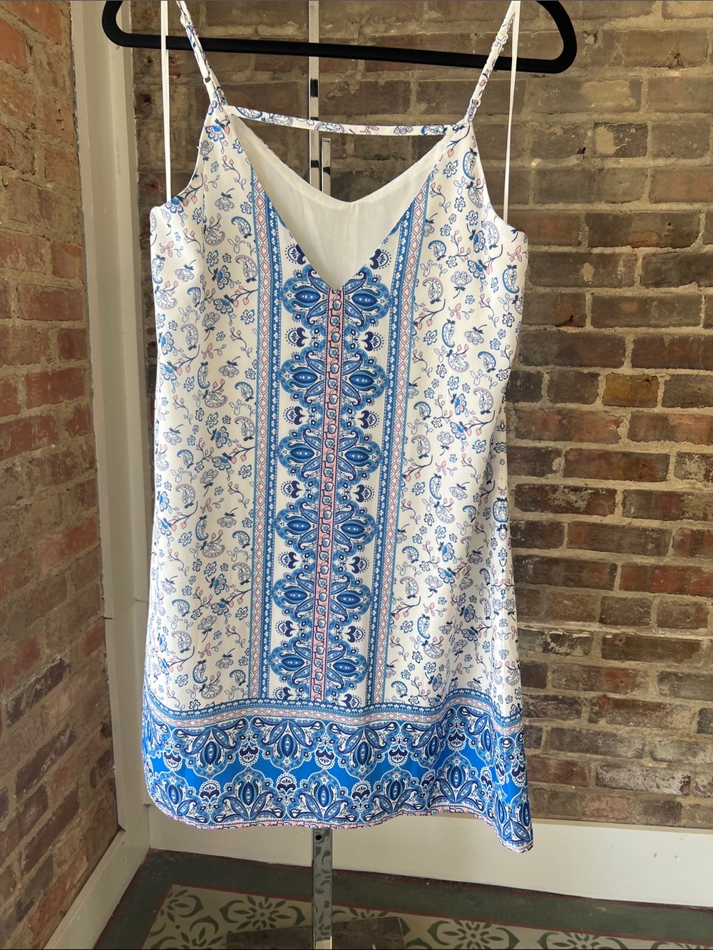 FLORAL BOARDER SHIFT DRESS